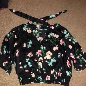 Floral Cropped blouse